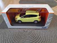 Ford C-Max mk2 żółty Minichamps 1:43