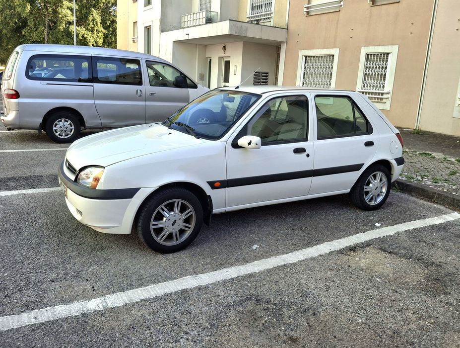 Ford Fiesta 1.25i 16v Nacional 00