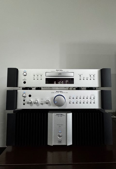 som  hi-fi  premium B&W 804 + ROTEL