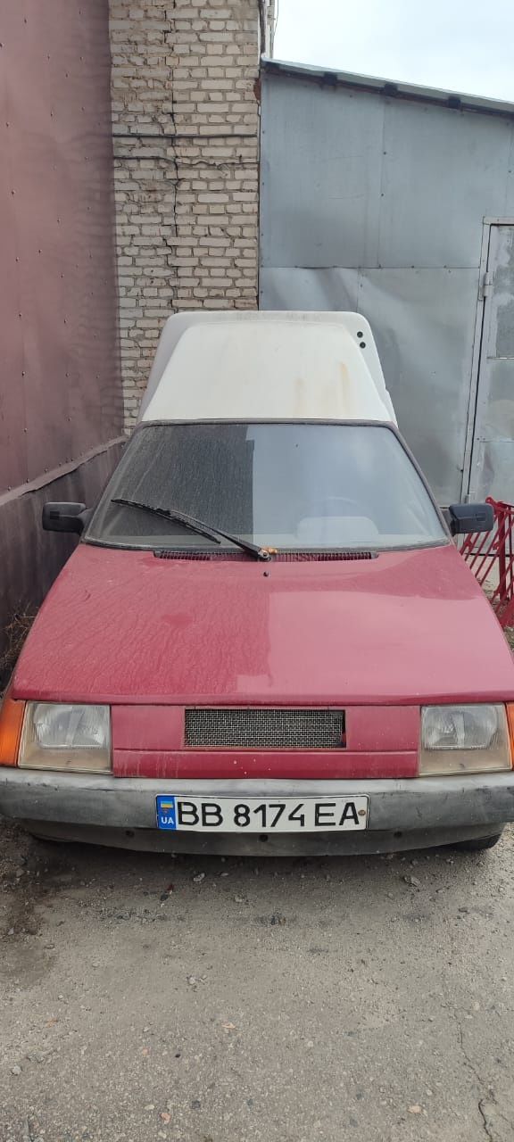 Автомоміль Таврія-пікап 110557 2002р.в. металевий тент!