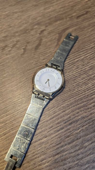 Relogio Swatch prateado