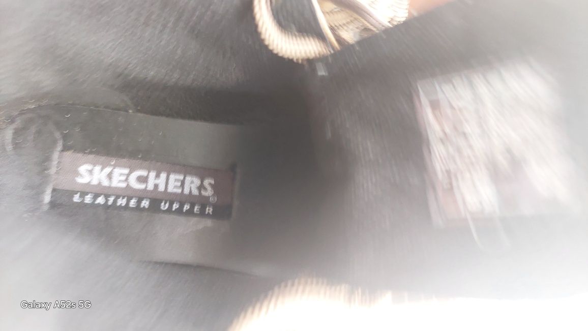Wygodne trepy Skechers 41