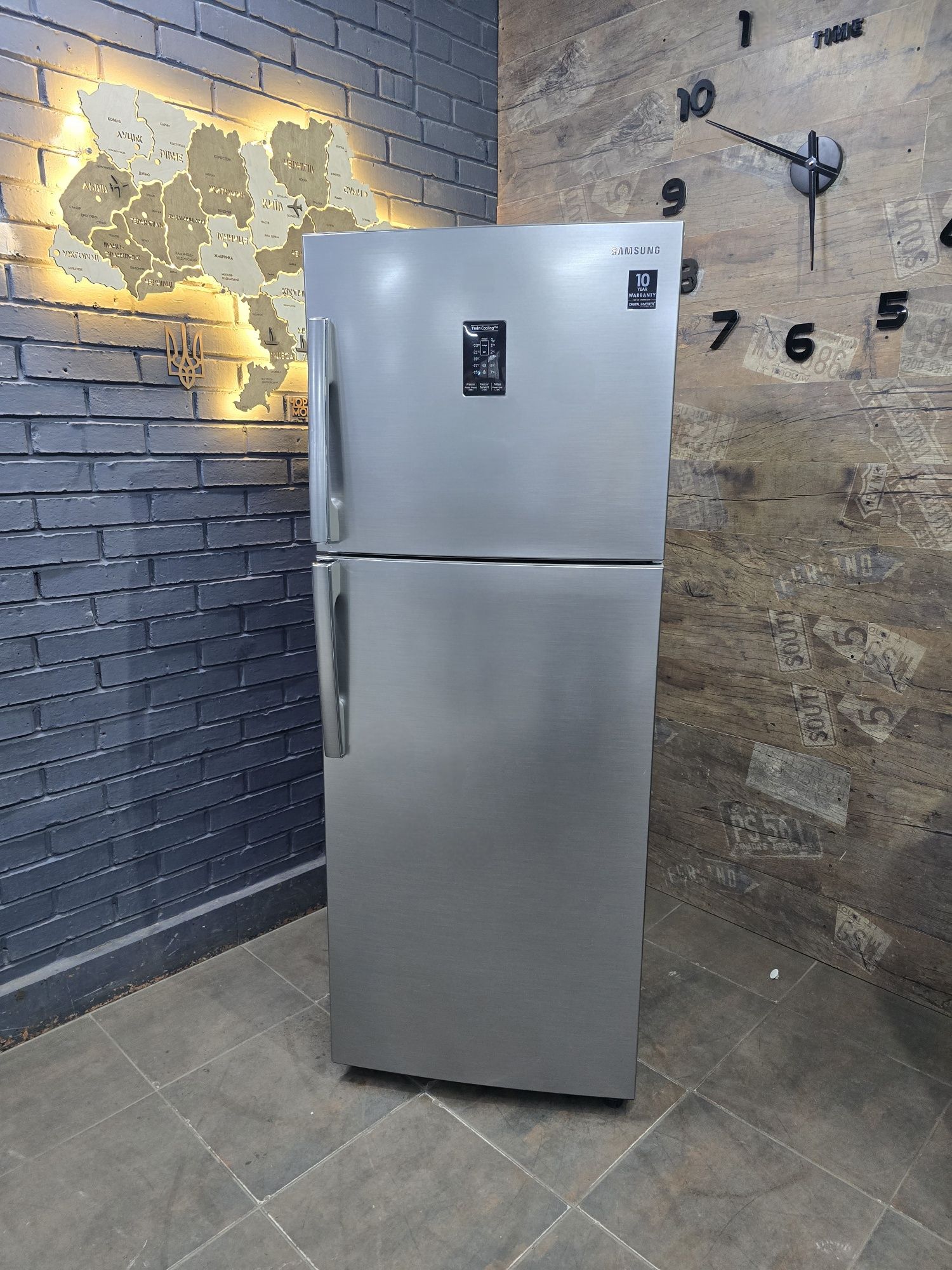 Сучасний холодильник SAMSUNG RB38C6B6D12 Доставка, занос, гарантія!