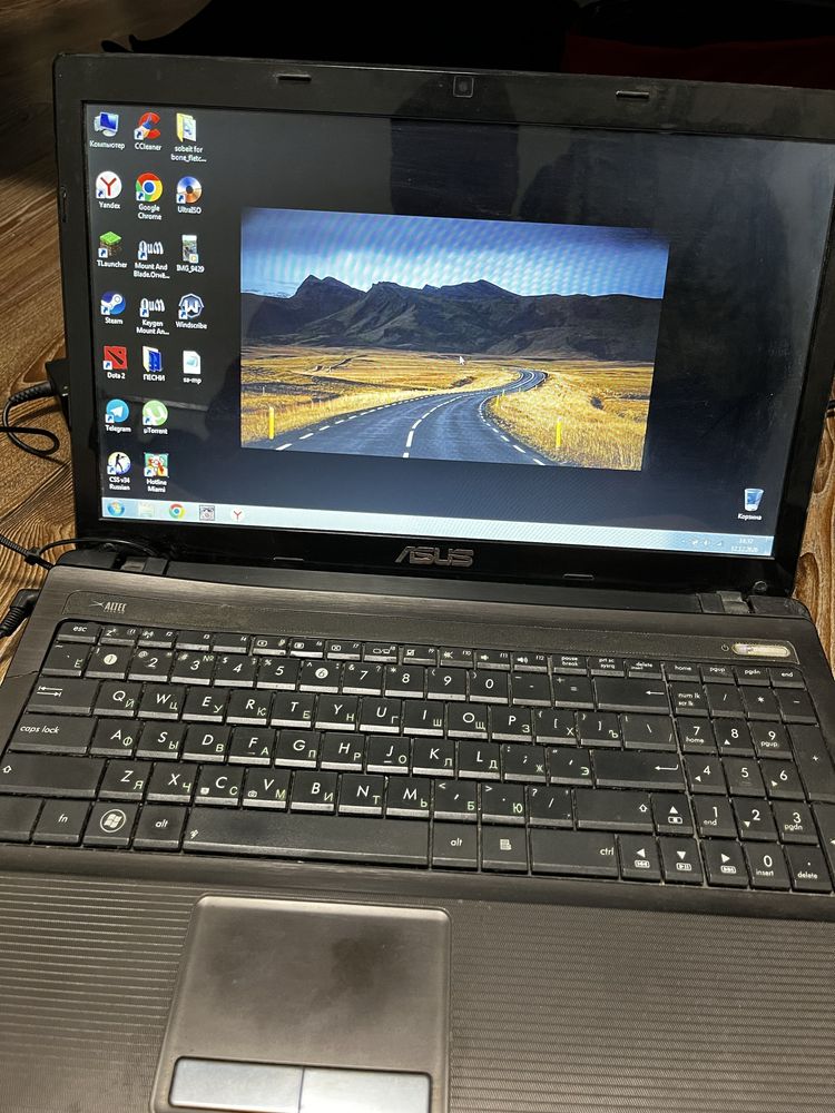 Asus K53U ноутбук