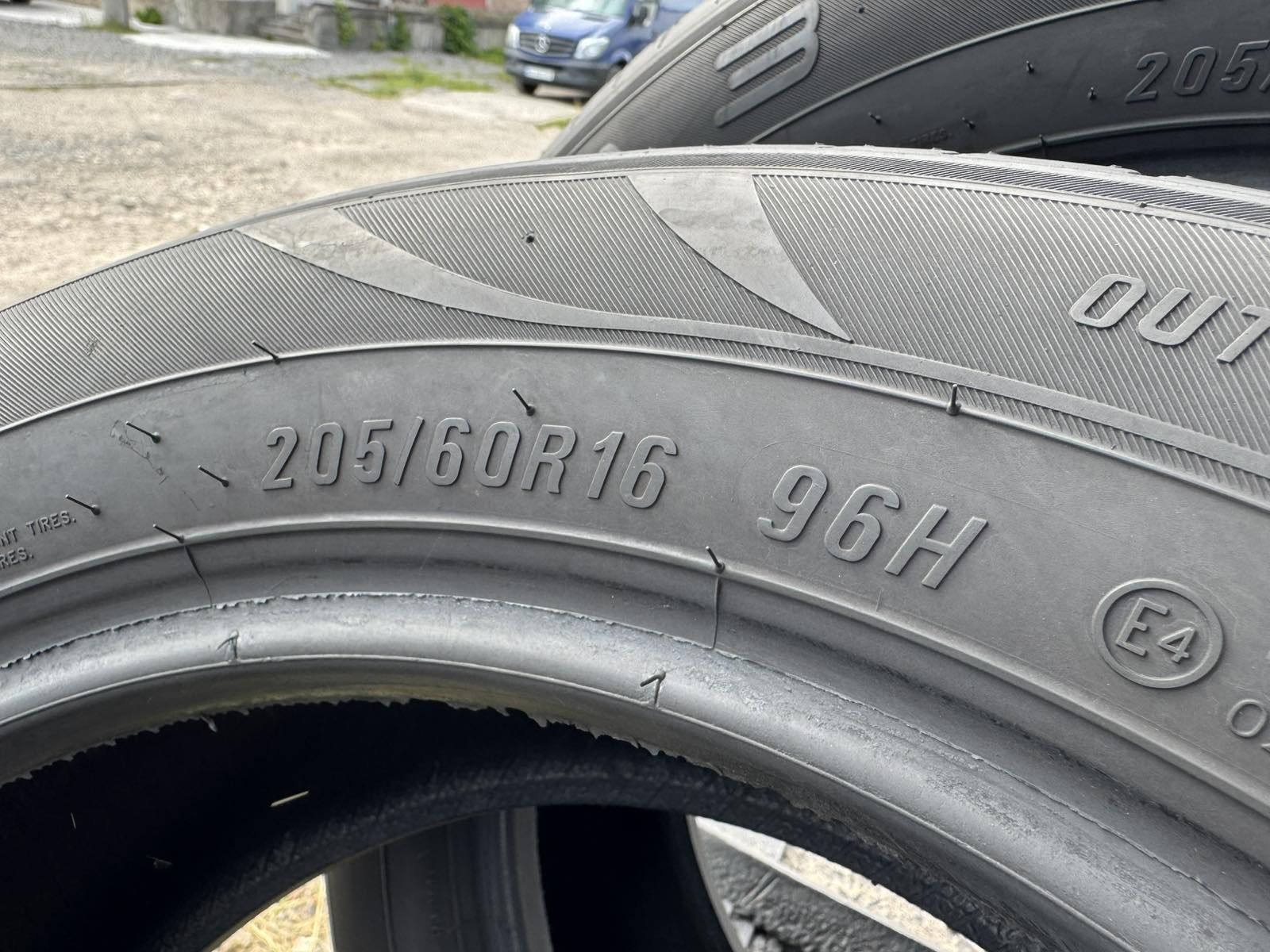 Літні шини Maxxis 205/60 R16