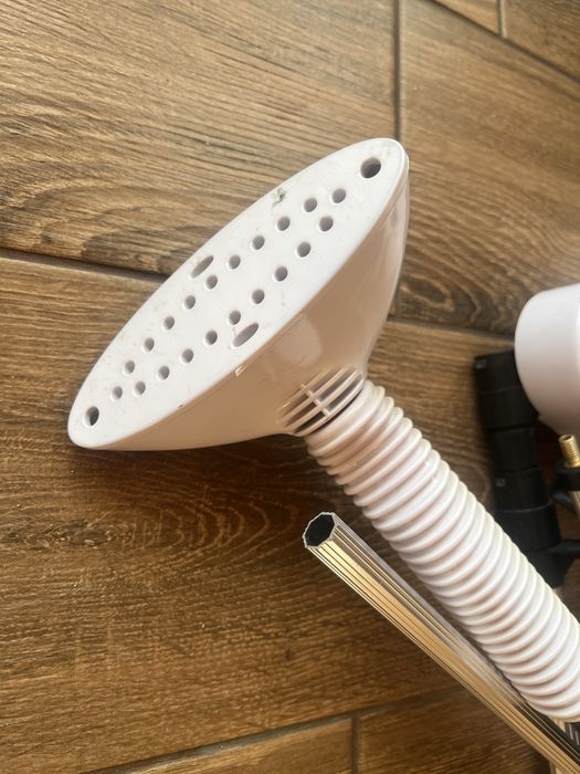 Парова праска Tobi