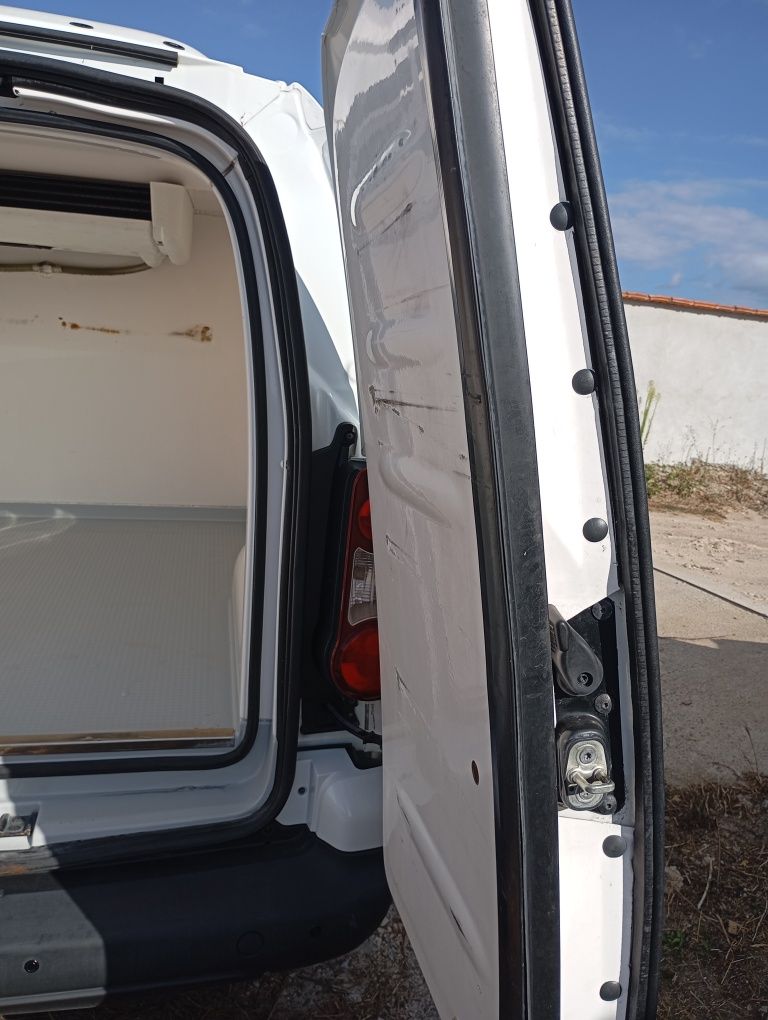 Peugeot partner 1.6 frigorífica -18'c com frio de estrada e garagem