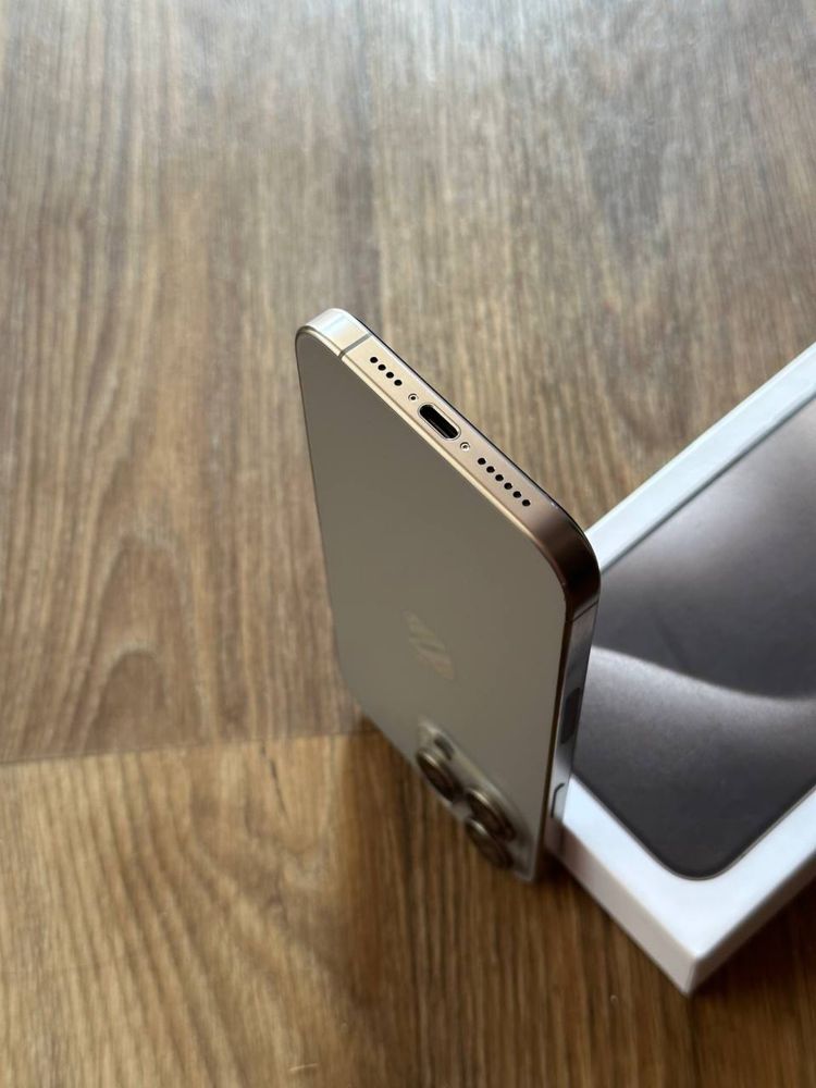 Продам IPhone 15 PRO MAX 256 Neverlock