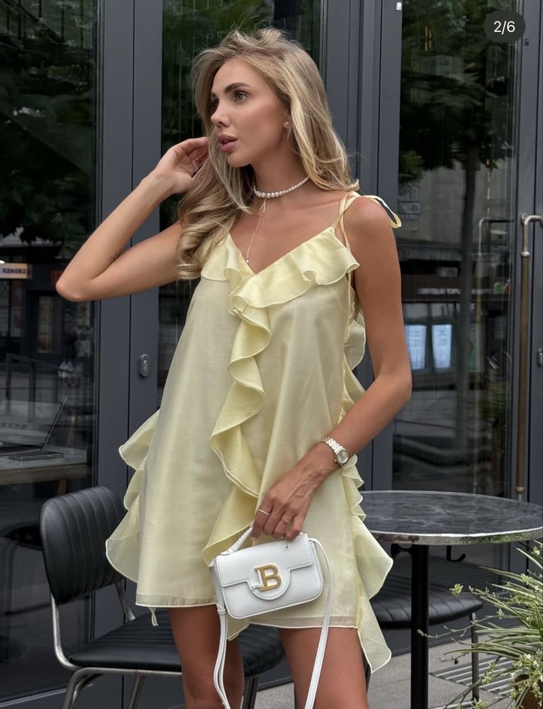 Красива сукня від Loviatelier