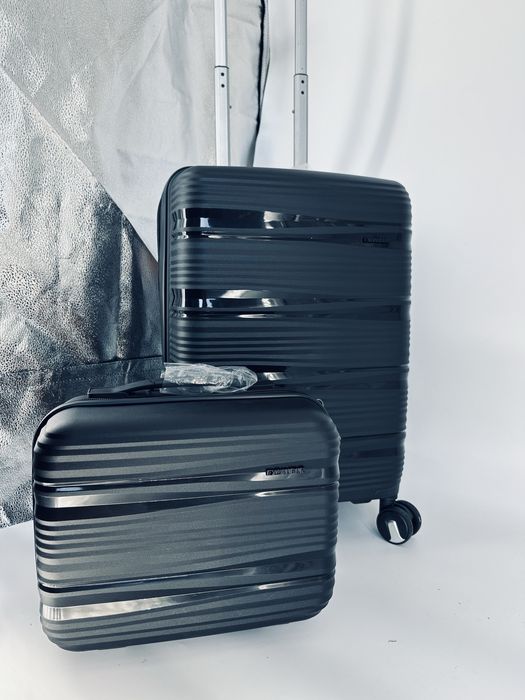 Zestaw walizka i kuferek policarbon/ walizki