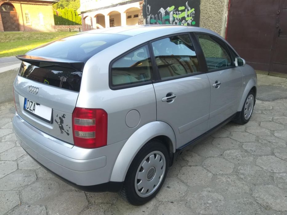 Audi A2 1.6 Benzyna 2002 r ekonomiczny KLIMA Serwisowany