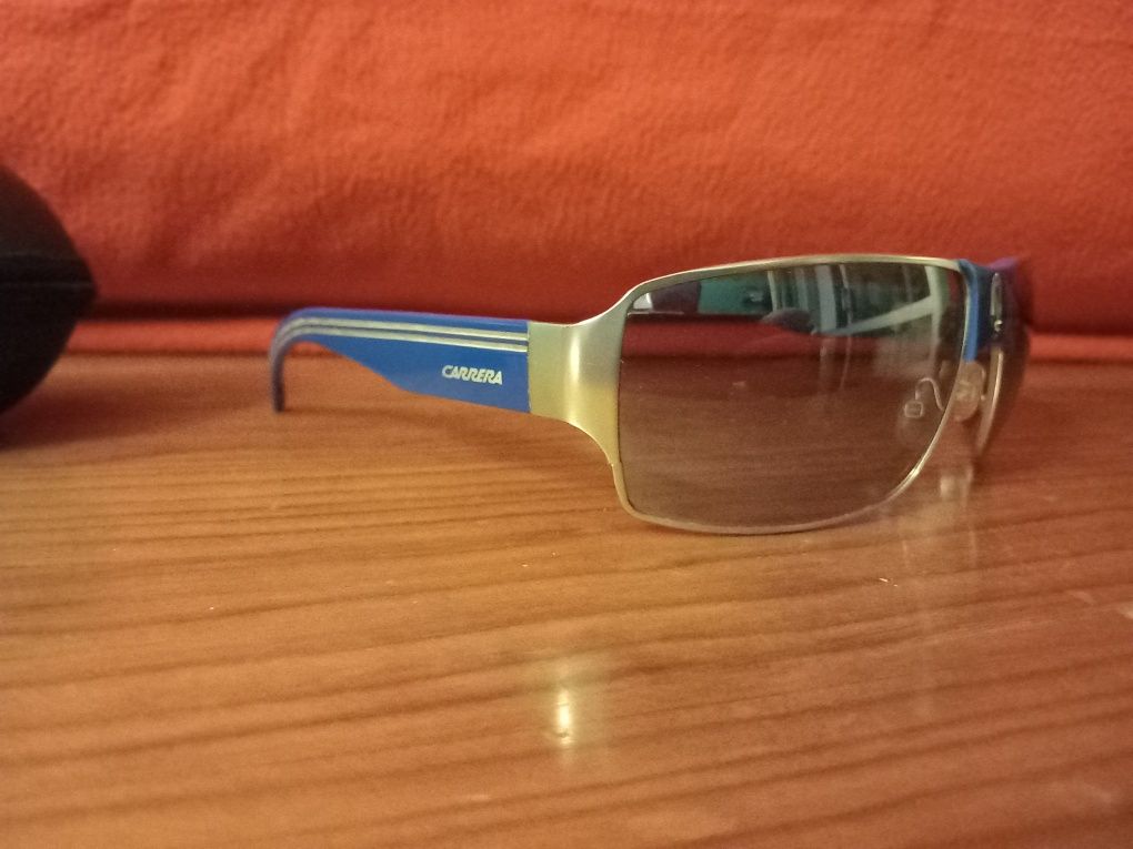 Óculos de sol Carrera, Prada