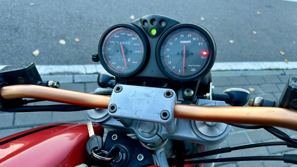 Ducati Monster 600 на документах