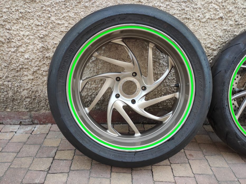 Koła alufelgi opony Pirelli Diablo supercorsa BMW K1200 K1300 k1200s