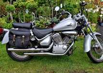 Suzuki intruder 125