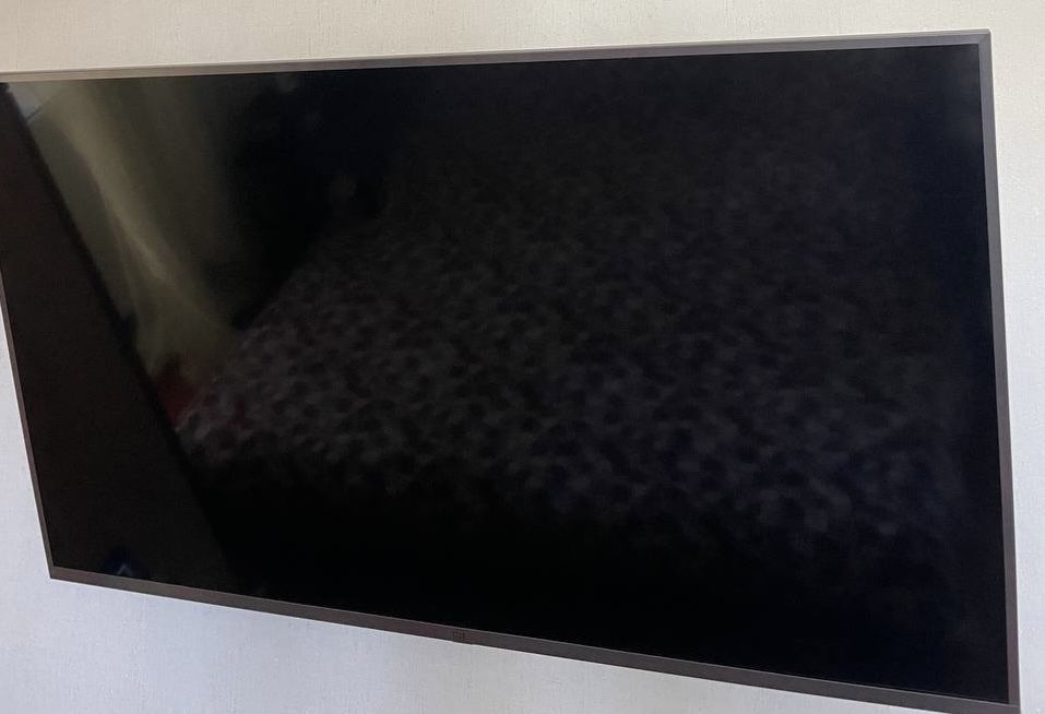 Телевізор 43" XIAOMI MI TV 4S UHD 4K (L43M5-5ARU)