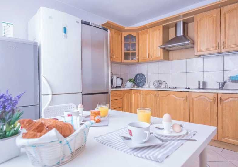 Сдам место в Крутом Хостеле! Киев, Метро Оболонь Почайна (Петровка)!-2-555.biz.ua