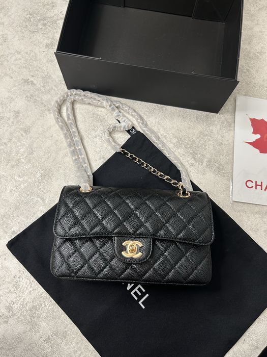 Сумочка в стилі Chanel