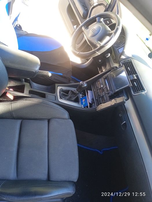 Vendo ou Faso negócio carrinha de trabalho