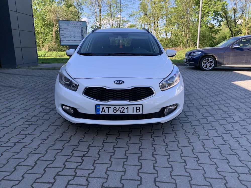 Kia Ceed 2013 року