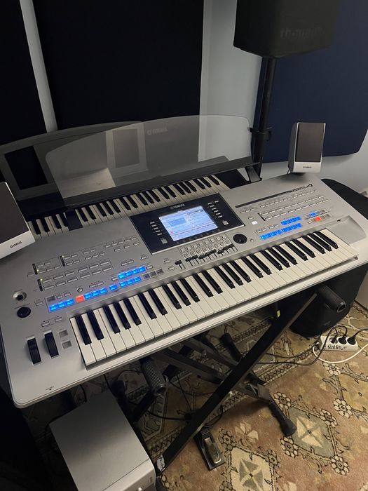 Yamaha Tyros 4 - Teclado