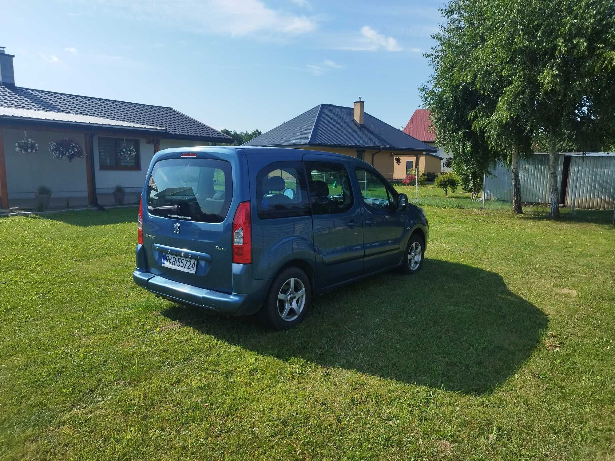 Peugeot Partner Tepee przystosowany do przewozu osoby na wózku