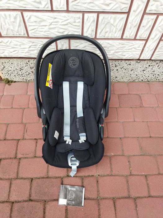 Fotelik samochodowy dla niemowląt Cybex Cloud T i-Size