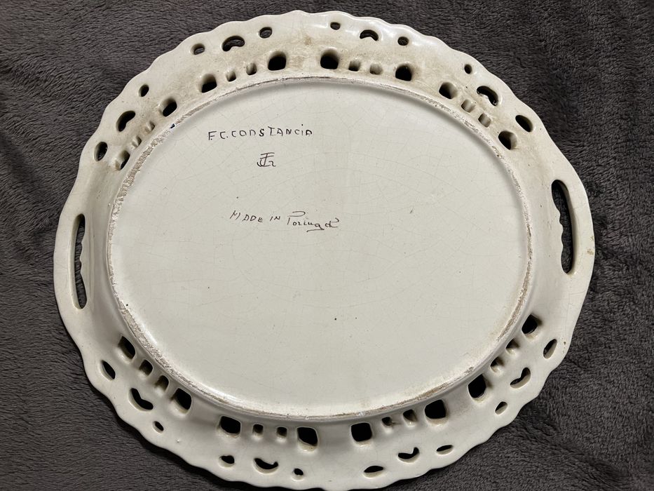 2 Pratos decorativos da Fábrica de Cerâmica de Constância.