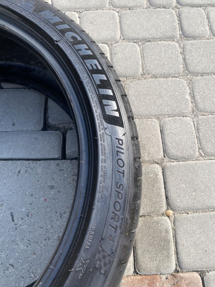 255/40/19 Michelin Pilot Sport 4