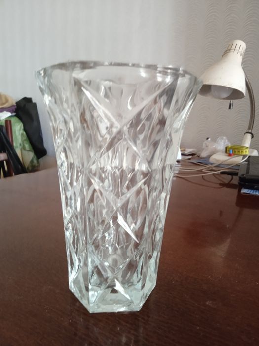 Вазочки для цветов б.у