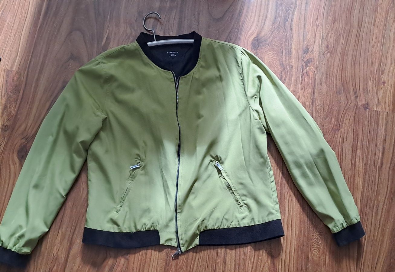 Zielona bomberka Reserved