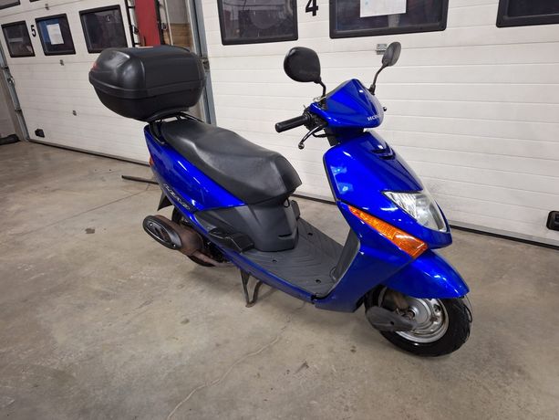 Skuter Honda Lead 100 - 4ro suw, 2003r.