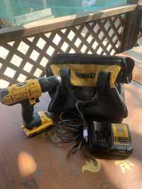 Шурупокрут Dewalt DCD711. + перфоратор в подарунок. Шуруповерт.