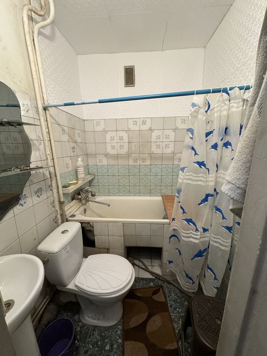 В продаже Стадионный проезд 12,2 комнатная гостинка