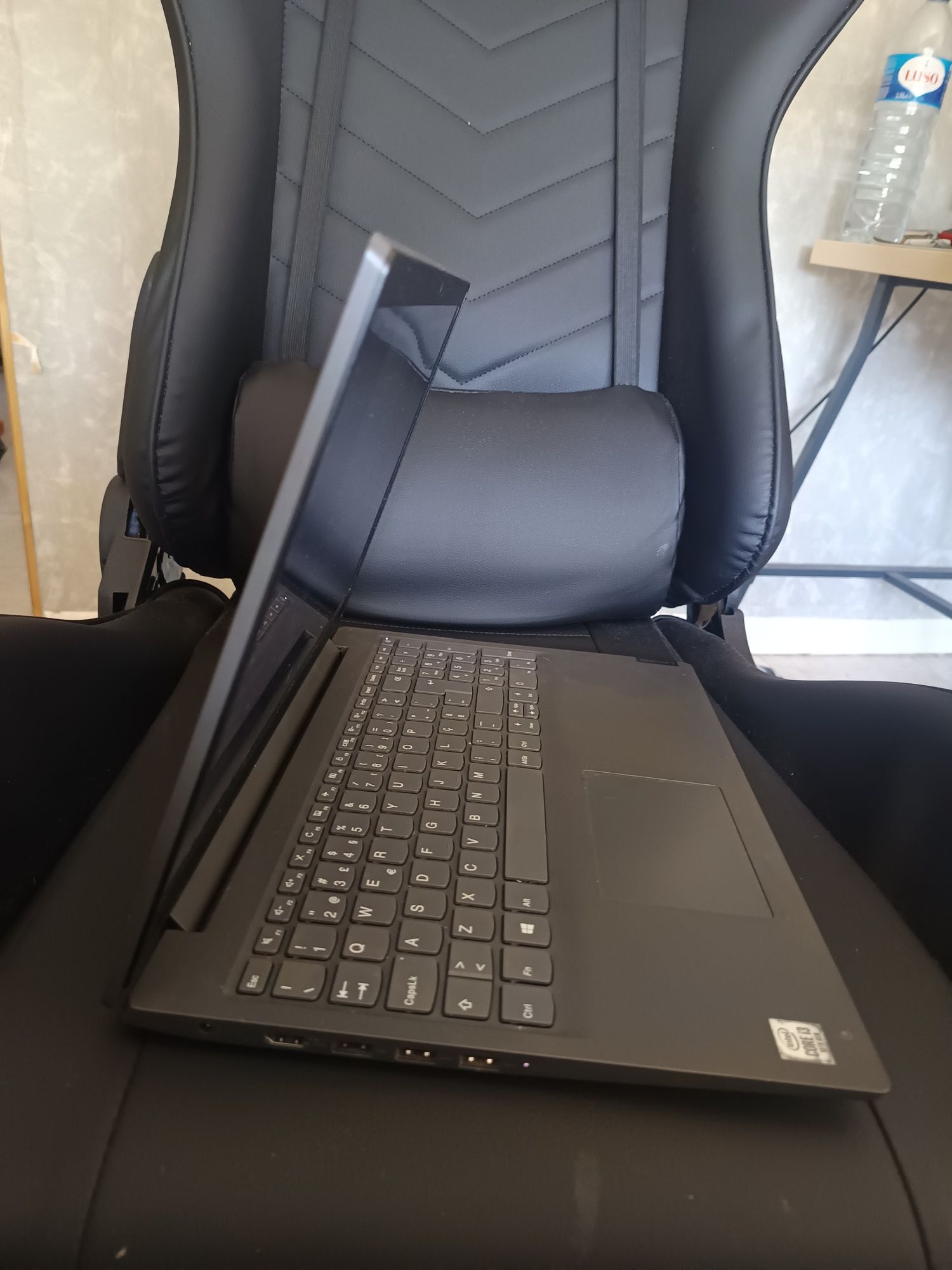 Computador Portátil Lenovo V15 IIL