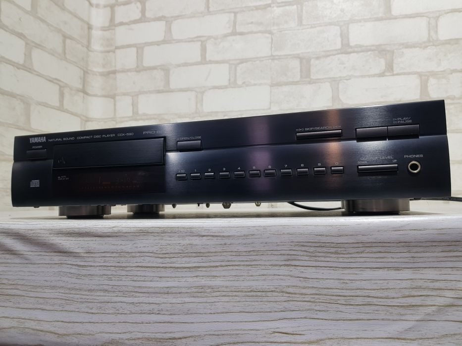 Програвач CD YAMAHA CDX-590, б/у з Німеччини