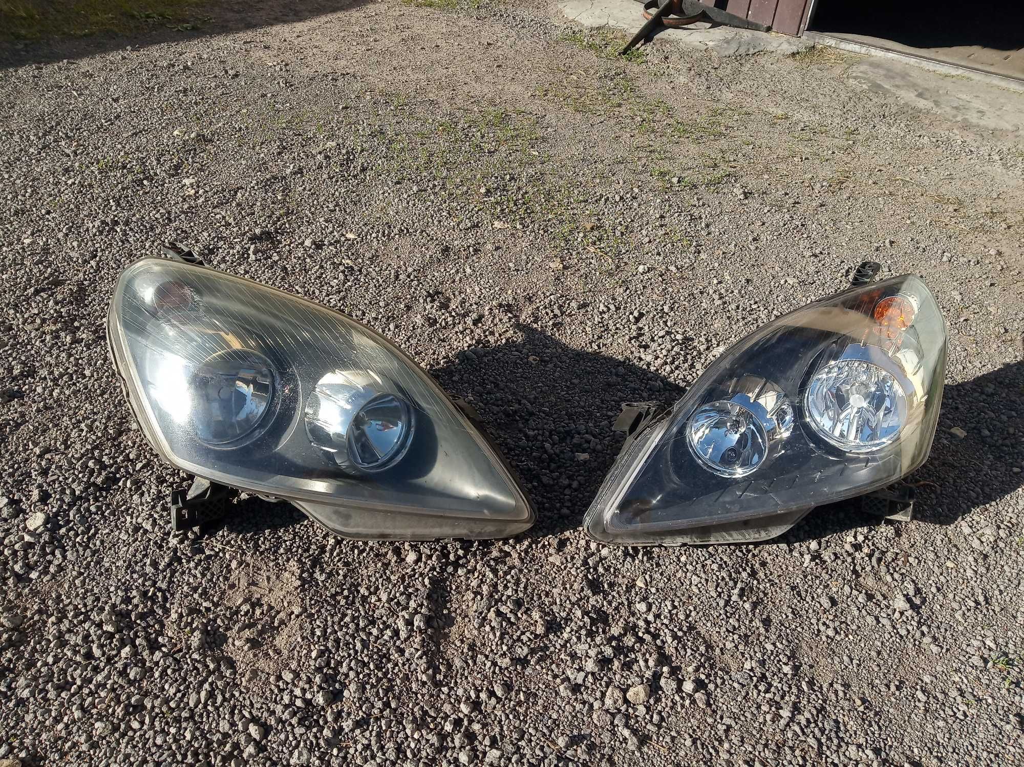 opel zafira b lampa prawa  przód przednia Europa