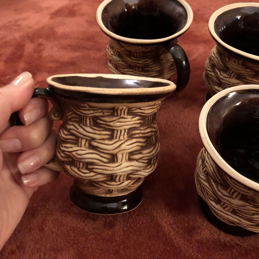 Керамічний чайний сервіз. Керамический чайный сервиз. Чашки, келих
