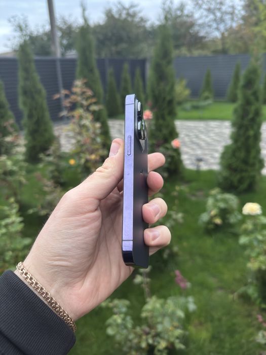 Iphone 14 pro 128 gb чудовий стан, все працює