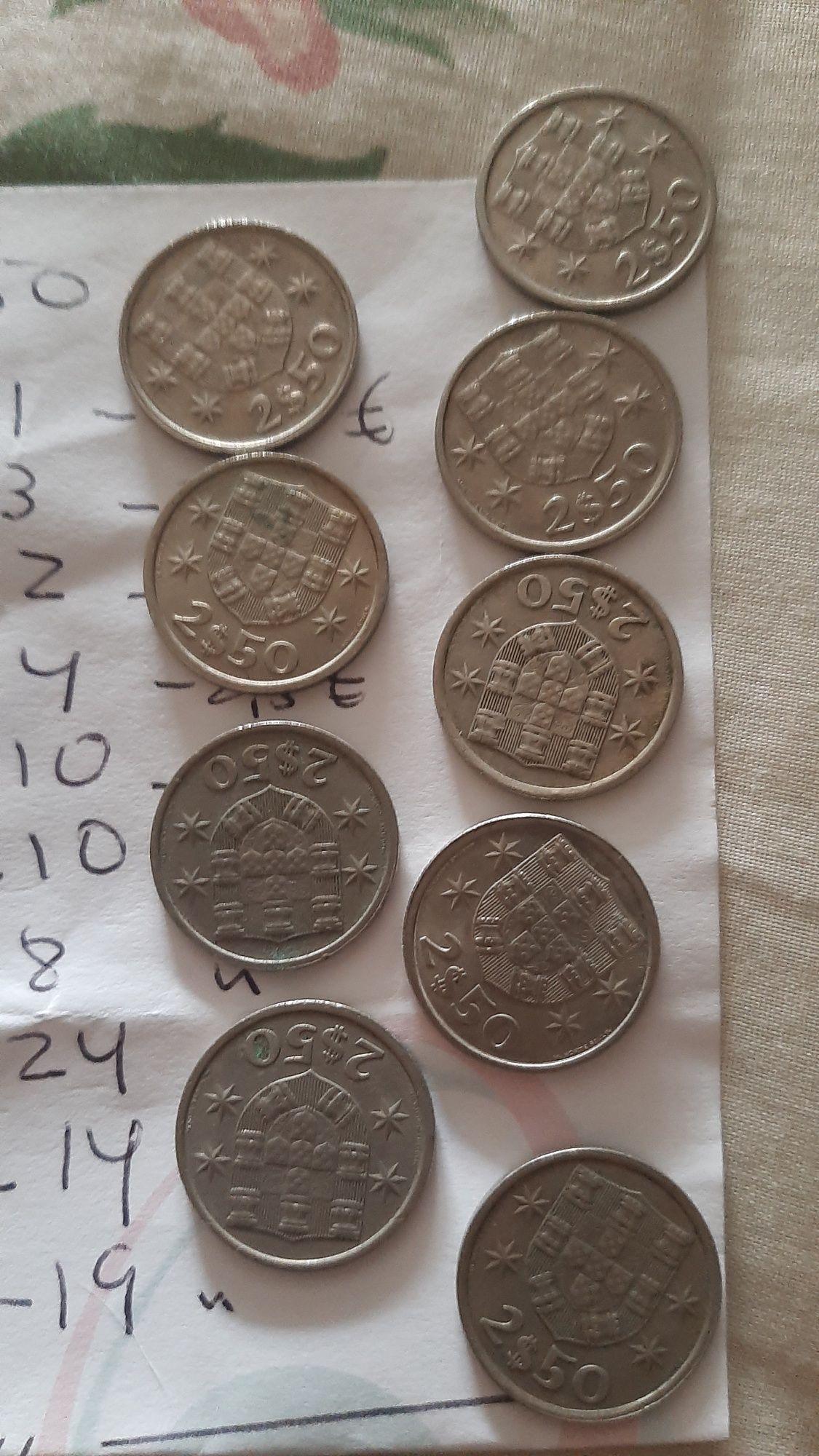 Conjunto de 95 moedas antigas de 2$50