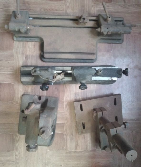 Прибор для проверки изделий на биение Тип ПБМ 200