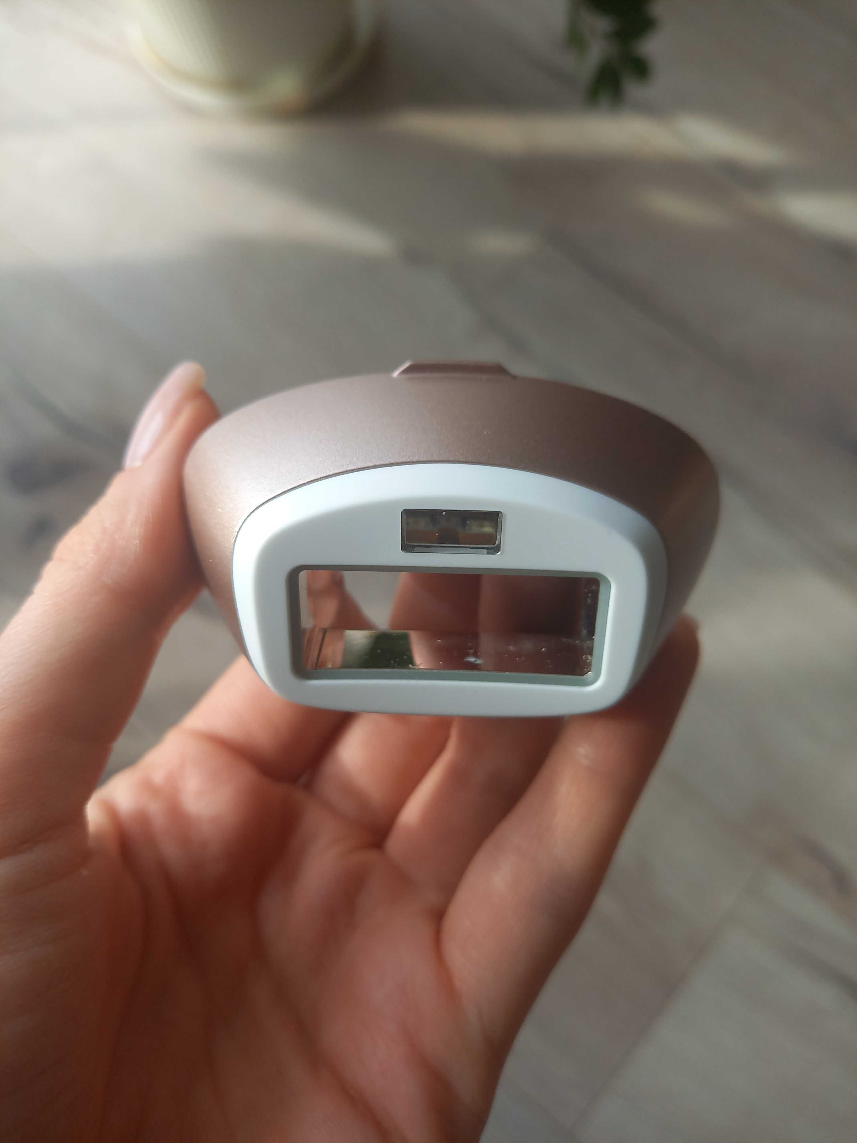 Depilator Philips Lumea 9900 BRI 973/00 Sense IQ