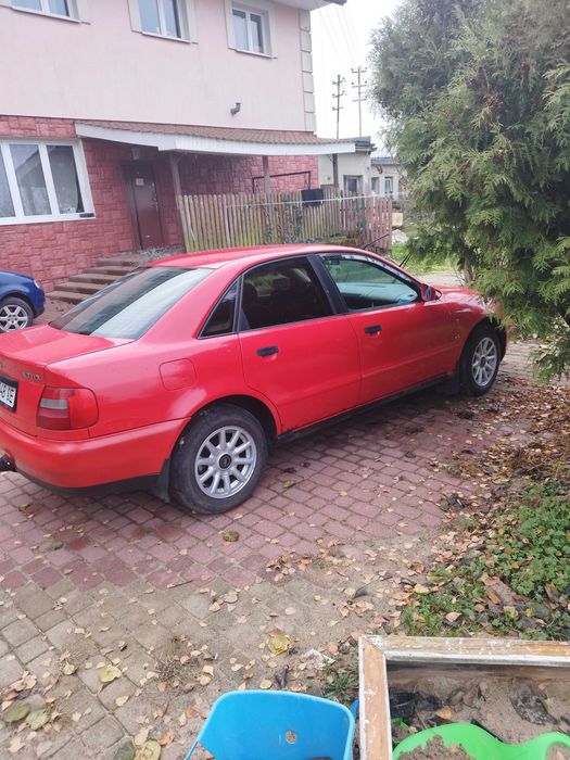 Продам дуже гарне та економне авто