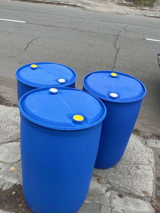 Бочки 200 літрів харчові