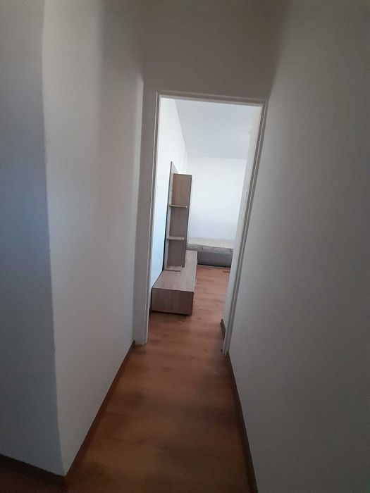 Kawalerka- wysoki parter