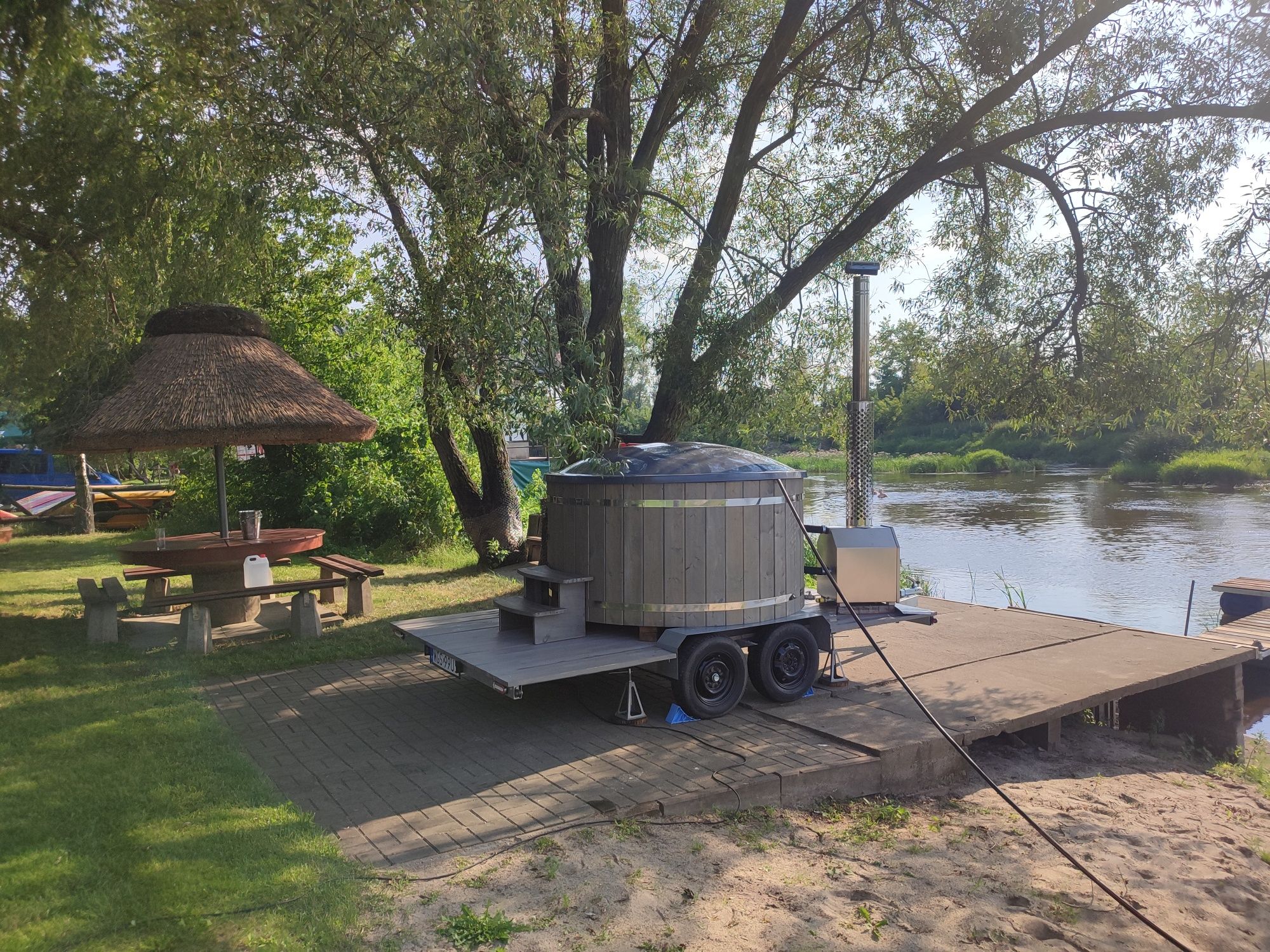 Mobilna Spa BALIA ogrodowa jacuzzi do wynajęcia