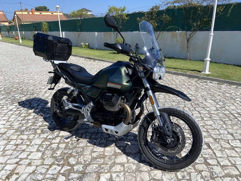 Moto guzzi v85 tt