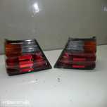 Mercedes W124 300D farolins de trás