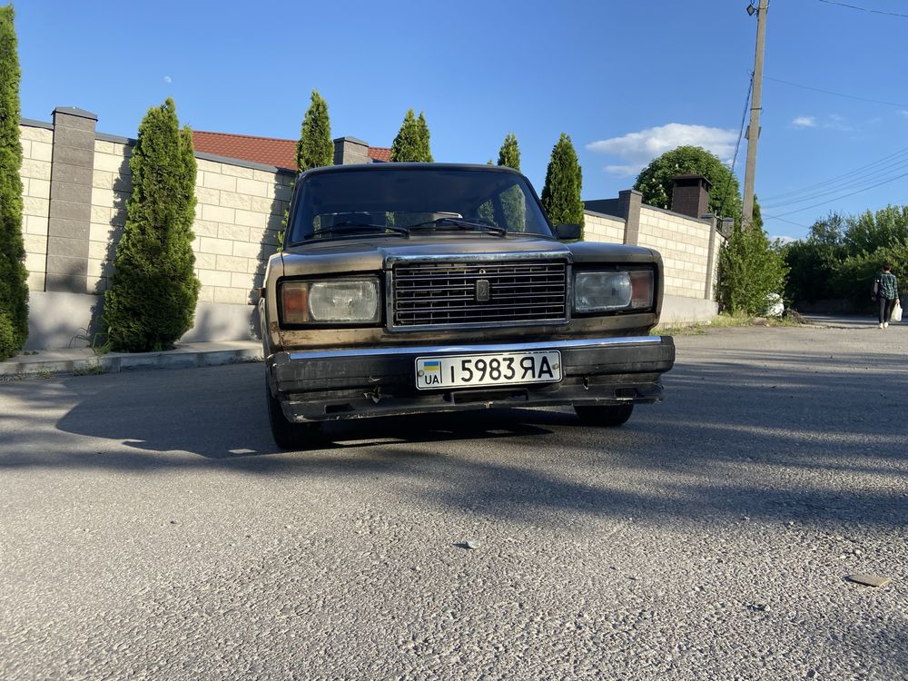 Продам ваз 2107.