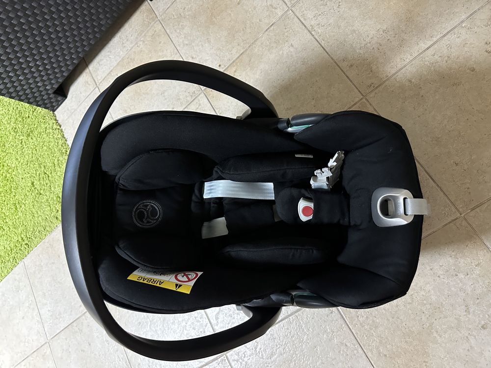 Cybex Cloud Z2 i-Size Plus deep black
